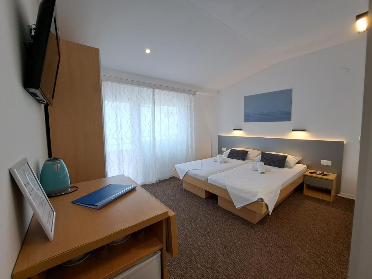 Rooms Zvonimir Stobreč Buitenkant foto