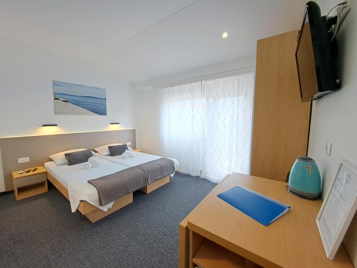 Rooms Zvonimir Stobreč Buitenkant foto