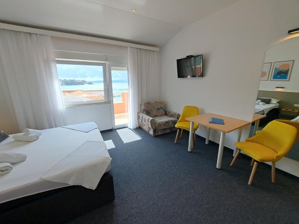 Rooms Zvonimir Stobreč Buitenkant foto