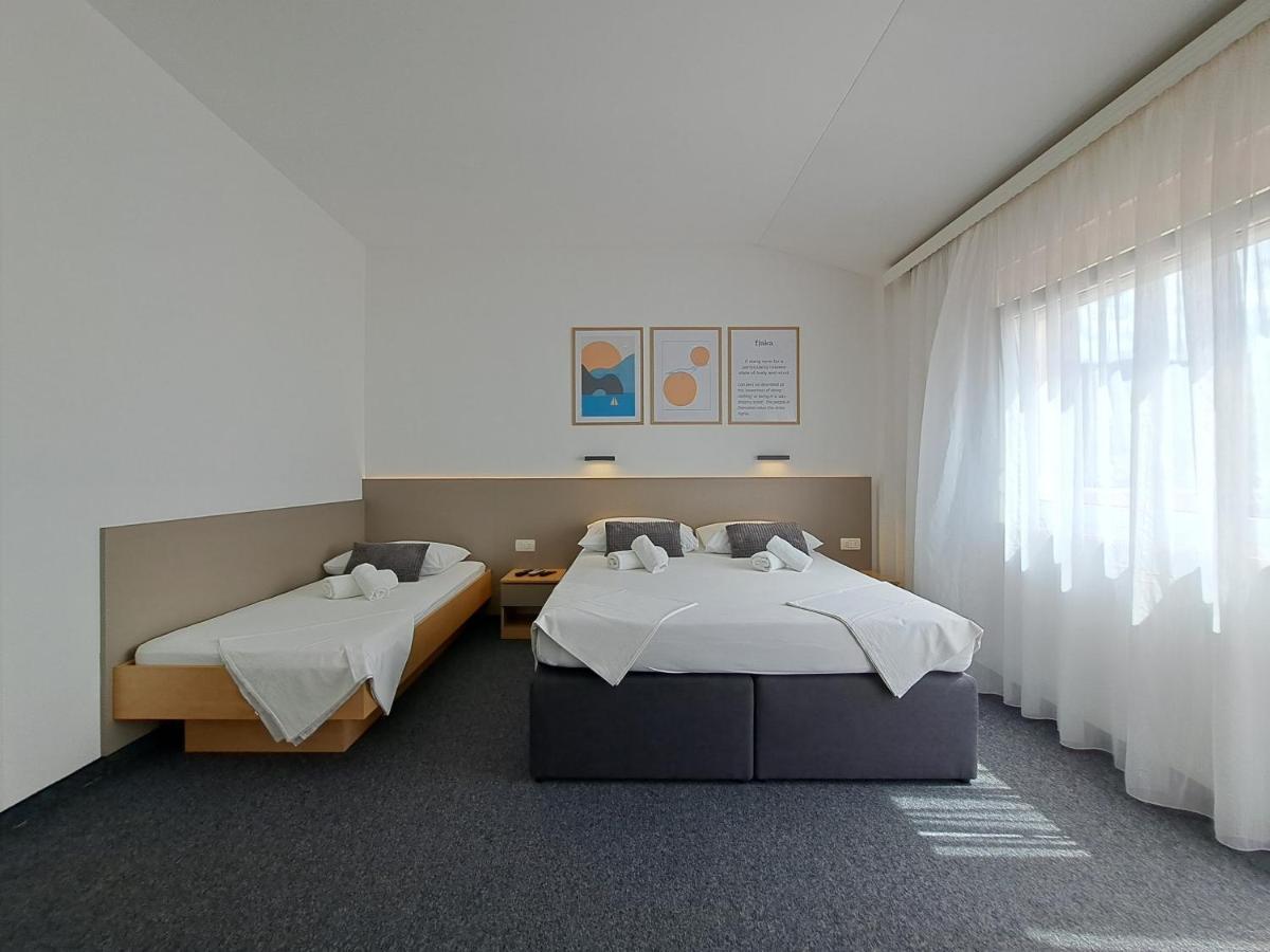 Rooms Zvonimir Stobreč Buitenkant foto