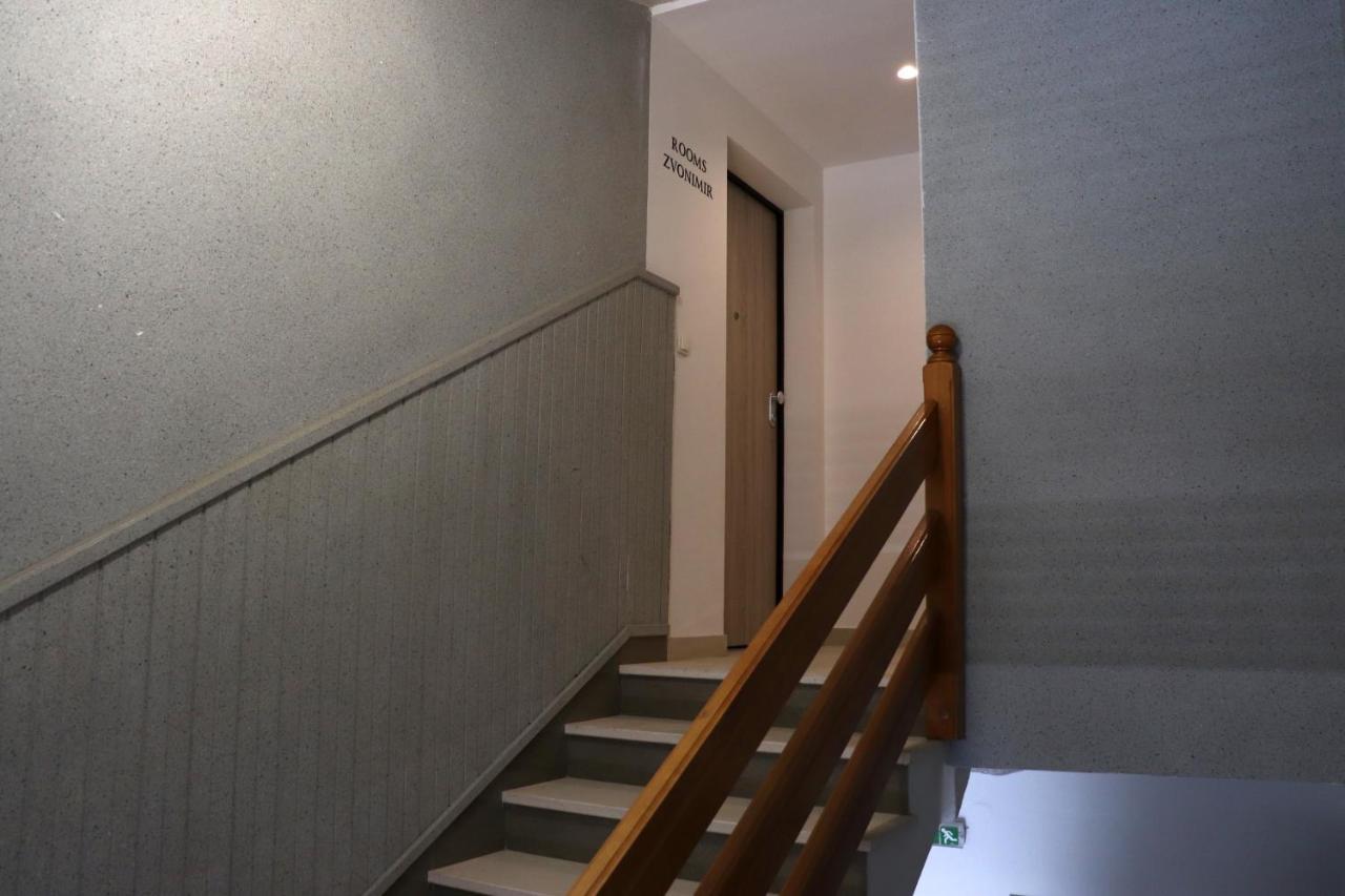 Rooms Zvonimir Stobreč Buitenkant foto